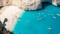 Αυτή είναι η πιο φωτογραφημένη παραλία στον κόσμο που όλοι θέλουν να επισκεφθούν έστω μία φορά