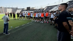 O Ιβάν Σαββίδης στην προπόνηση του ΠΑΟΚ μαζί με τους γιους του – Στήριξη στην ομάδα μετά τον αποκλεισμό