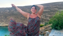 Η απάντηση της Μπάρκα σε σχόλιο για την εμφάνισή της: «Μόνο με πλαστικές συντηρείς τέτοιο έργο τέχνης»