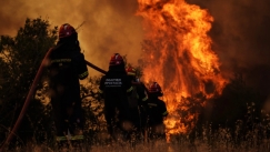 Δύο συλλήψεις για τις φωτιές σε Σκύρο και Λακωνία: Από γεννήτρια και ψησταριά ξεκίνησαν οι πυρκαγιές