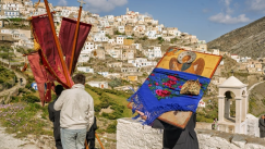 «Ξεφεύγει από τα ραντάρ»: Το ελληνικό νησί που αποθέωσε ο Guardian ως τον κρυφό παράδεισο της Ευρώπης
