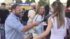 «Ξέρεις πόση ώρα περίμενε;» - Ρεπόρτερ «επιπλήττει» αργοπορημένη ταξιδιώτισσα - «Την είχα σταμπάρει» (vid)