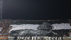 Καυτή ατμόσφαιρα στο Παγκρήτιο, φανταστικό πανό των φίλων του ΟΦΗ με τον Τάλω