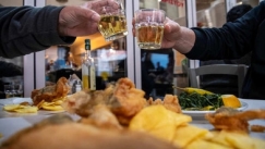 Το γνωστό φαγητό ξενύχτηδων που ακρίβυνε αστρονομικά το 1989