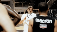Η ομιλία του Αντρέα Τρινκιέρι στους παίκτες του ΠΑΟΚ: «Να ξέρετε πόσο βαριά είναι η φανέλα που φοράτε»