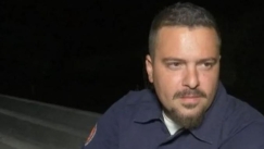 Τραγική ειρωνεία στα Βίλια: Εθελοντής πυροσβέστης έσωζε σπίτια την ώρα που καιγόταν το δικό του (vid)