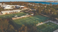 Ο Feliciano López στην Αθηναϊκή Ριβιέρα για το Tennis Icons Series του One&Only Aesthesis