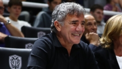 Παρών στην ανοικτή προπόνηση του ΠΑΟΚ ο Μυστακίδης 