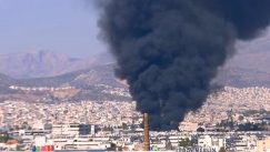 Συναγερμός στην Πυροσβεστική: Μεγάλη φωτιά ξέσπασε στον Ρέντη - Ήχησε το 112