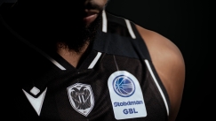 Με τη μαύρη φανέλα και πένθος για το θάνατο του Σούλη Μαρκόπουλου ο ΠΑΟΚ εναντίον του Παναθηναϊκού