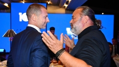 Ο Ηλιόπουλος τα είπε με Τσέφεριν στην εορταστική εκδήλωση της ΕΠΟ