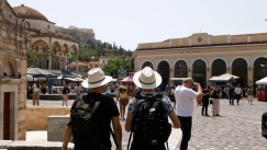 Καιρός – Ζιακόπουλος: Ζέστη και μελτέμια – Αναλυτική πρόγνωση για το επόμενο τριήμερο