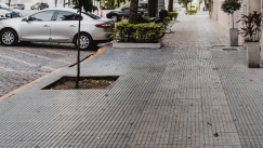 Το Μαρόκο σκάβει την άσφαλτο για να καταπολεμήσει τον μεγάλο εχθρό της νότιας Ευρώπης