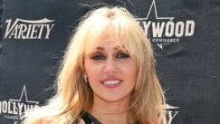 Η Miley Cyrus αλλάζει το καλλιτεχνικό της όνομα: Η αρχή μιας «νέας εποχής»