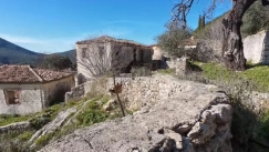 «Σχίστηκε το βουνό»: Το χωριό-φάντασμα της Θεσπρωτίας που ερήμωσε μετά από σεισμό