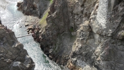 Ένας μεγιστάνας έχτισε δύο φράγματα για να ηλεκτροδοτήσει αμερικανική πόλη και «απέκλεισε» τους σολομούς για έναν αιώνα: Η κατεδάφισή τους έφερε την επιστροφή τους