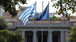 Η υπουργός που άδειασε τον Μαρινάκη, οι ζυμώσεις εν μέσω γκρίνιας στην ΕΛΑΣ και η πίεση στη Λατινοπούλου