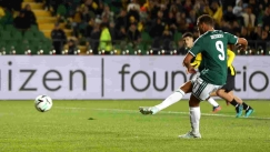 Ο Ντέσερς με πέναλτι έκανε το 2-0 για τον Παναθηναϊκό