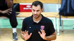 Οτσάλ: «Συγχαρητήρια στα κορίτσια και τώρα Ολυμπιακός»