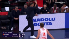 Ένταση Μπαρτζώκα - Βεζένκοβ στον πάγκο του Ολυμπιακού