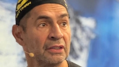 Σκηνές τρόμου σε κλινική αισθητικής: Εκτέλεσαν διάσημο πλαστικό χειρουργό μπροστά στους ασθενείς του