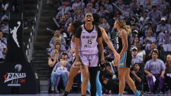 WNBA: Μία νίκη μακριά από τον τίτλο οι Γκόλντεν Στέιτ Βαλκίρις