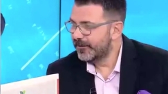 Κολοκυθάς για Τσαρούχα – Νοτοπούλου: «Αυτή η εφημερίδα έχει ένα θέμα με τις ηλικίες, τόσο καιρό λέει 70χρονη τη Βίσση για να την θίξει»