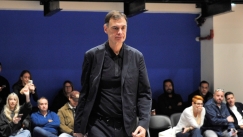 Μπαρτζώκας: «Όποιος παίζει πρέπει να συνεισφέρει στον Ολυμπιακό»