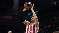 Τα πεπραγμένα του Τζορτζ Πάπας στο ντεμπούτο του με τον Ολυμπιακό