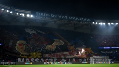 Η Μπαρτσελόνα έκανε καταγγελία στην UEFA για το πανό των Παριζιάνων με το αλυσοπρίονο