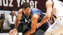 Σάριτς στο Gazzetta: «Ο Μπαρτζώκας έχει κάνει εξαιρετική δουλειά - MVP ο Βεζένκοβ, από τους καλύτερους στην Ευρώπη»