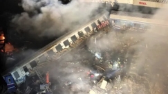 Αποκάλυψη για την τραγωδία στα Τέμπη: «Σβήστηκε βίντεο της εμπορικής αμαξοστοιχίας» (vid)