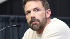 Αποστομωτική απάντηση του Μπεν Άφλεκ στον γιο του: «Εγώ έχω τα λεφτά, εσύ είσαι άφραγκος» (vid)