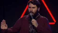 Πάρις Ρούπος: «Αυτές τις μέρες θα προτιμούσα να είμαι οτιδήποτε, εκτός από Έλληνας» (vid)