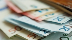 Με ποιο τρόπο μπορούν να επανέλθουν 13ος και 14ος μισθός