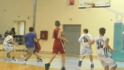 Εκκένωση γηπέδου σε παιδικό πρωτάθλημα!