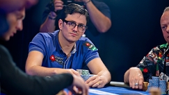 Γίγαντες του πόκερ παίζουν $360.000 σε μια παρτίδα