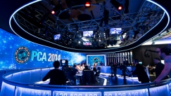 Live μετάδοση πόκερ από τις Μπαχάμες | Εκατομμύρια δολάρια σε έπαθλα μοιράζονται