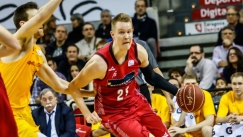 To καλάθι της χρονιάς πέτυχε ο Μπένζινγκ! (vid)