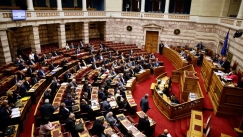 Μάχη αρχηγών και καταμέτρηση δυνάμεων σήμερα στη Βουλή