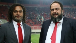 Ο Καρεμπέ με το τρόπαιο του Champions League (pic & vids)