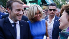 Spiegel: Ο Μακρόν θυμίζει περισσότερο Σόιμπλε παρά Τσίπρα...