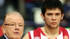 Παπανικολάου: «Ευλογία που συνυπήρξα με τον Ίβκοβιτς»