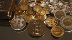 Συνεχίζεται και κάτω από τα 7.000 δολάρια η κατρακύλα του Bitcoin