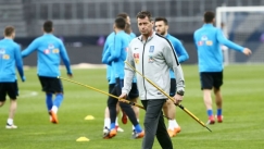 «Επιθετικοί είναι που μας λείπουν, όχι τερματοφύλακες»