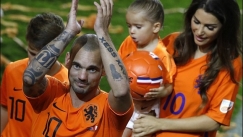 Μια φανέλα με... 15 κομμάτια από φανέλες για τον Σνάιντερ! (pic)