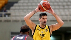Με προβλήματα η ΑΕΚ ενόψει Φουενλαμπράδα