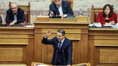 Ο καυγάς Βούτση-Μητσοτάκη και το σαρδάμ Τσακαλώτου στην συζήτηση για τον προϋπολογισμό στη Βουλή (vids)