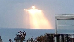 Ο ήλιος μέσα από τον συννεφιασμένο ιταλικό ουρανό έφτιανε ένα ομοίωμα του Χριστού (pics)