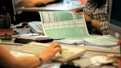 Η εφορία χρεώσε καταλάθος κατάκοιτο 75χρονο με το ποσό των 3 δισ. ευρώ (pics)